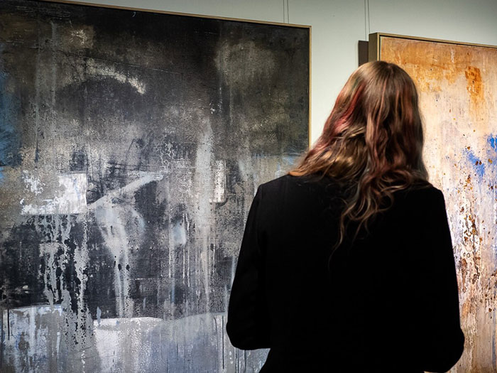 Yava Gallery